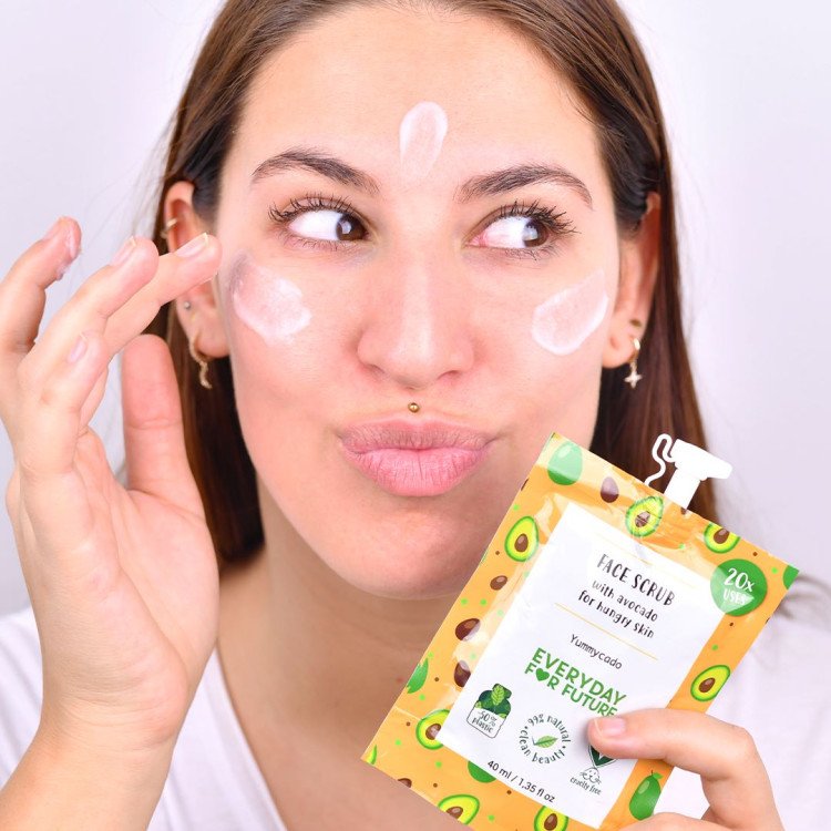 Exfoliant facial Yummycado